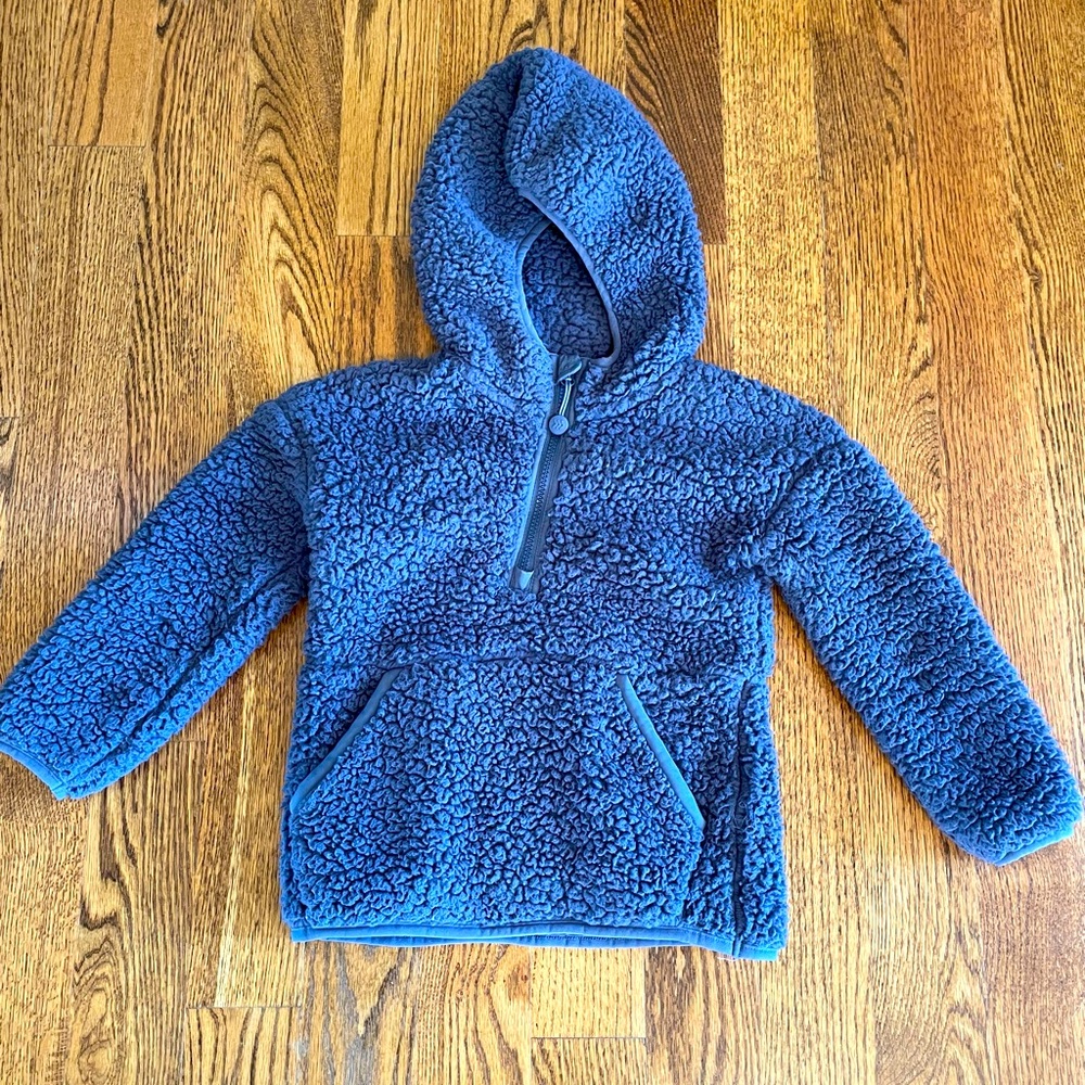 All in Motion half zip hoodie size 4-5